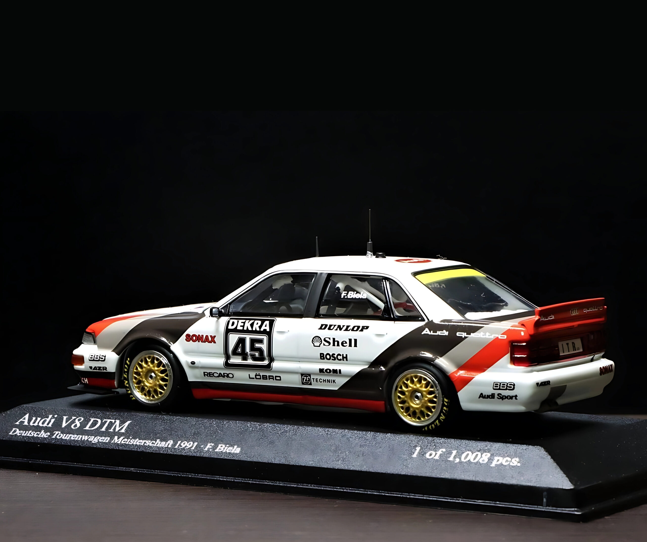 Audi V8 DTM – F. Biela – 1:43 - Image 2