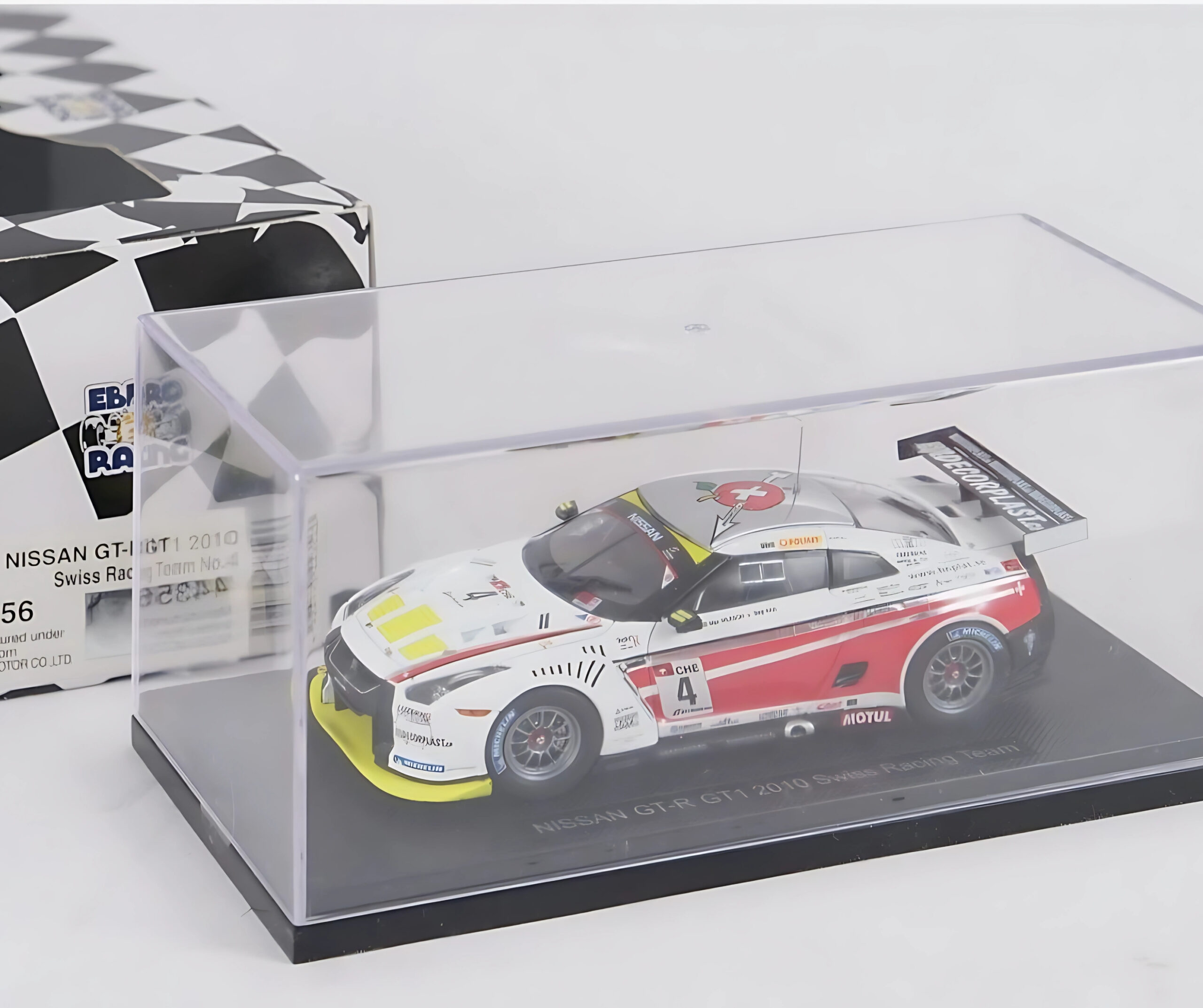 Nissan GT-R GT1 – Swiss Racing Team 2010 – 1:43 EBBRO - Image 5